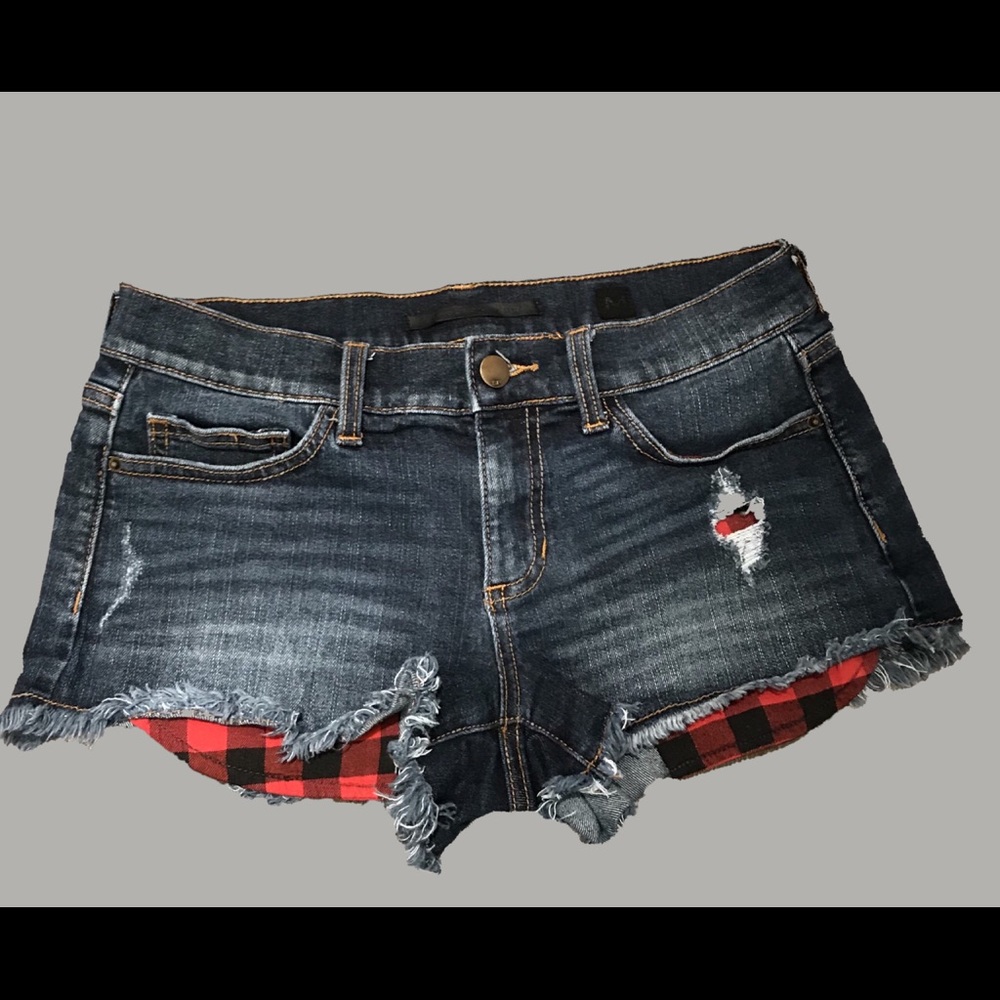 SP Black Plaid Pocket Jean Shorts